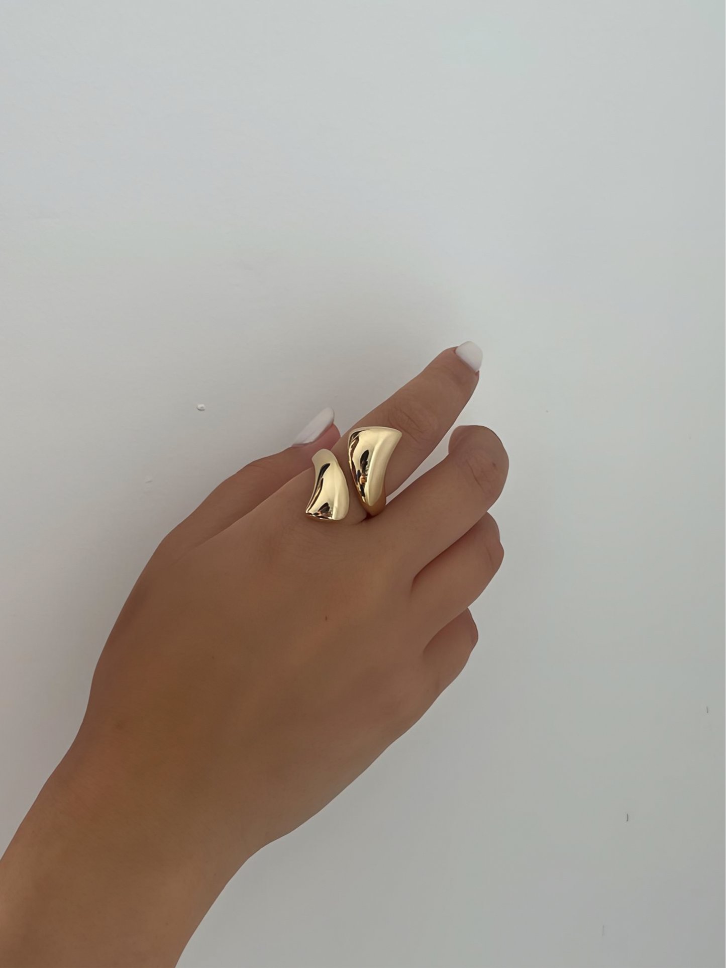 Anel Liso Dourado Regulável