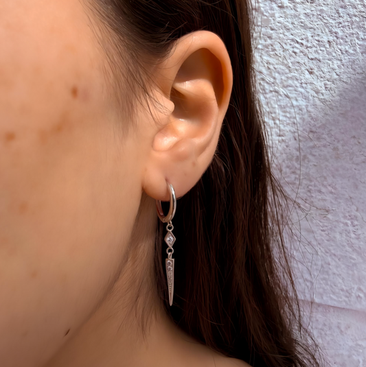 עגיל חץ תלוי