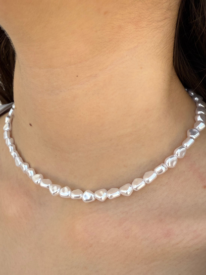 White Necklace 